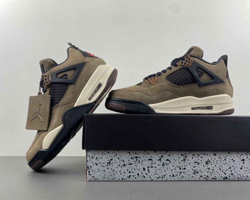 Travis Scott x Air Jordan 4 Retro Brown