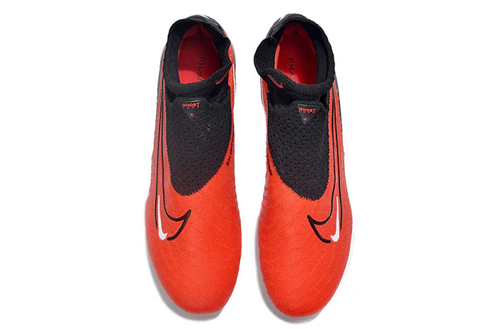 Chuteira Nike Phantom GX Academy Campo