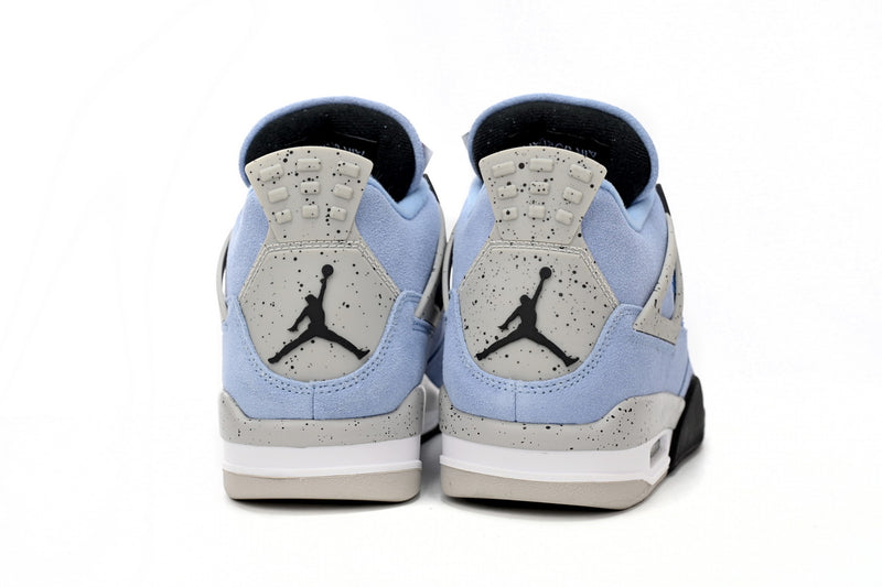 Air Jordan 4“University Blue”🌌